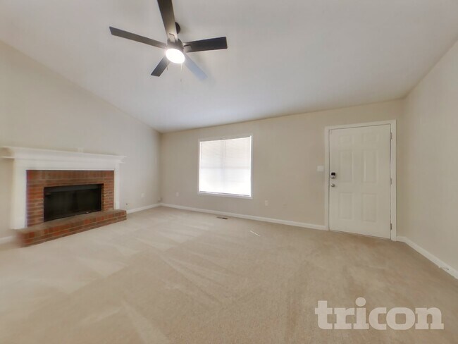 Photo - 302 Bethel Dr