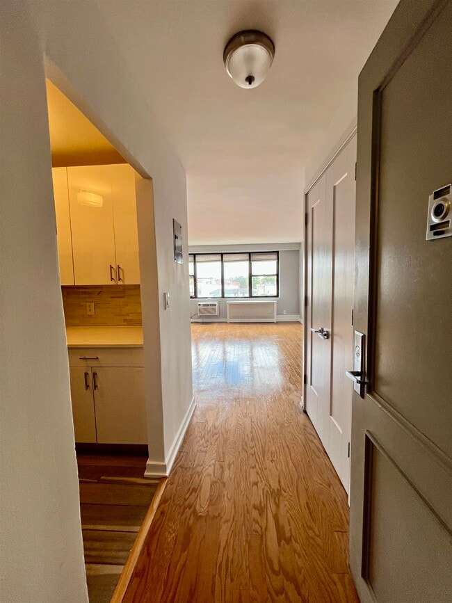 Photo - 500 Central Ave Unidad 504