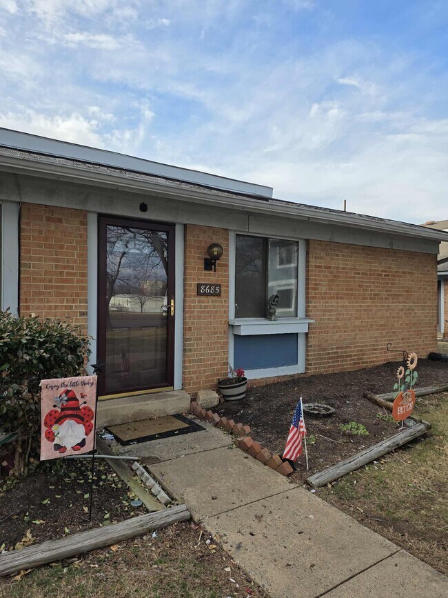 Photo - 8685 Inyo Pl