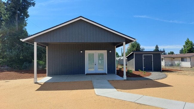 Photo - 632 N 4th St