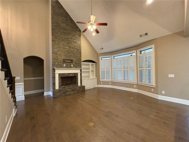 Photo - 3720 Kennent Square