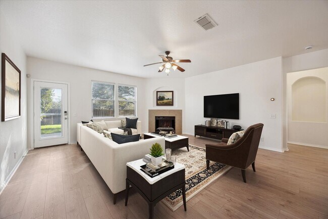 Photo - Spacious 4 BR home near the Medical Center!