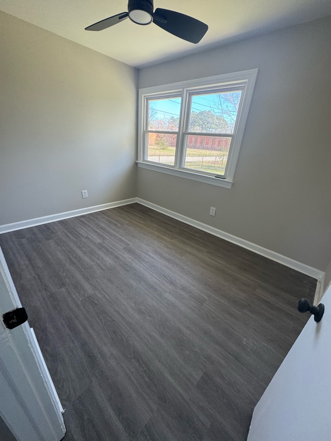 Photo - 501 S Dennis St