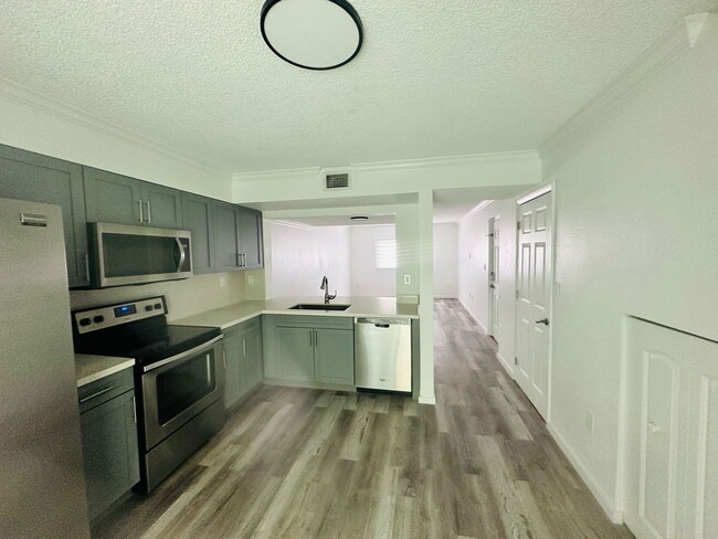 Photo - 14900 SW 82nd Terrace Rental