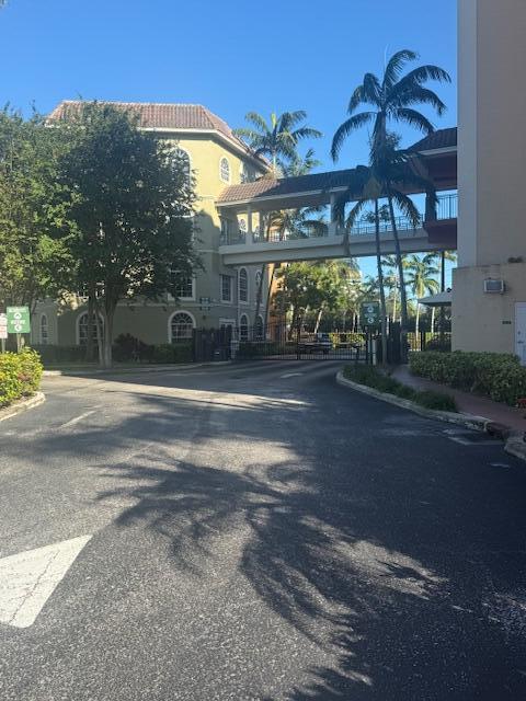 Building Photo - 1650 Presidential Way Unit 506