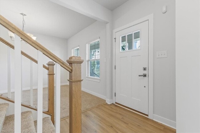 Photo - 118 Hamilton Dr