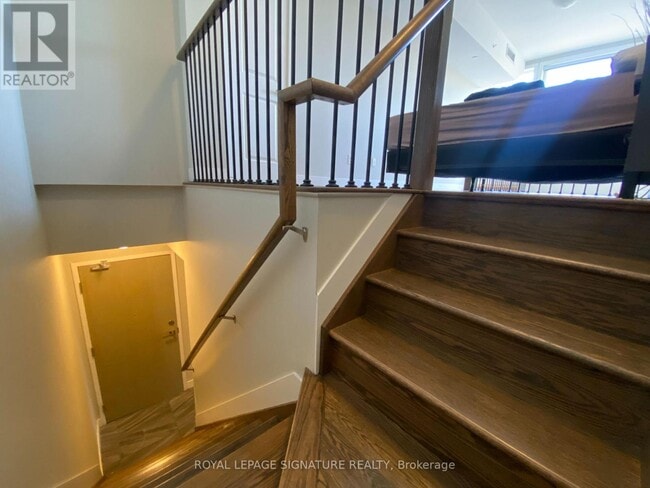 Photo - 335 College St Unité 406