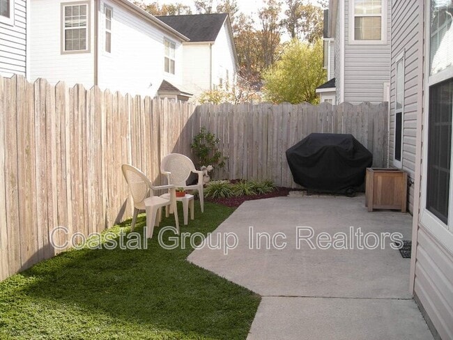 Photo - 1538 Stillwood St