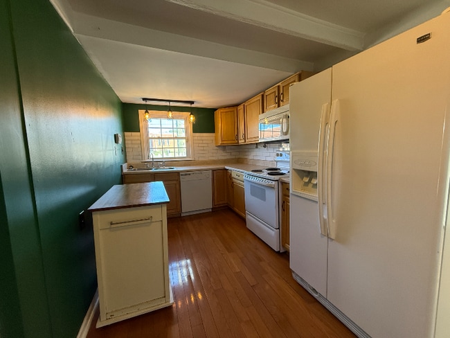 Photo - 1624 Porter Ave