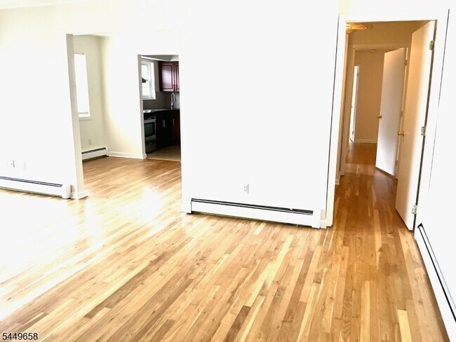Photo - 34 Deanna Dr Unit 83