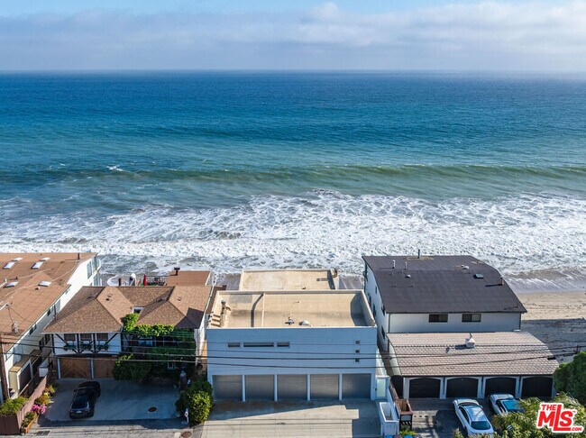Photo - 25212 Malibu Rd