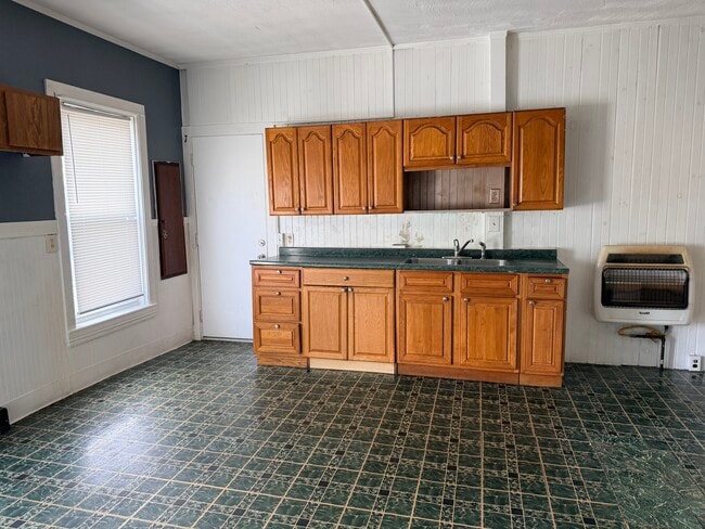 Building Photo - 1 Vinton St Unit 1B