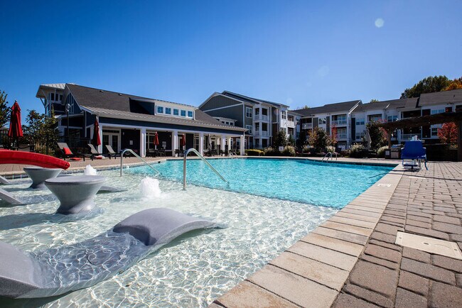 Proximity Northlake