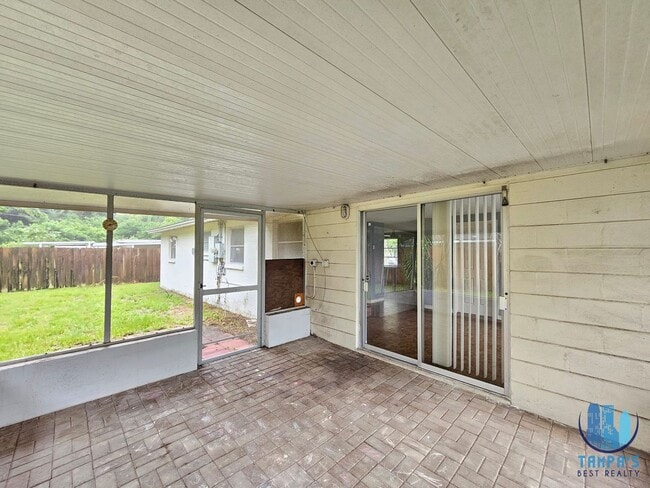 Photo - 1702 Aqua Ln