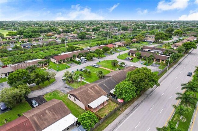 Photo - 4736 SW 136th Pl