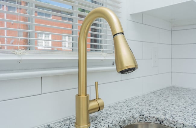 Photo - Myers Pointe