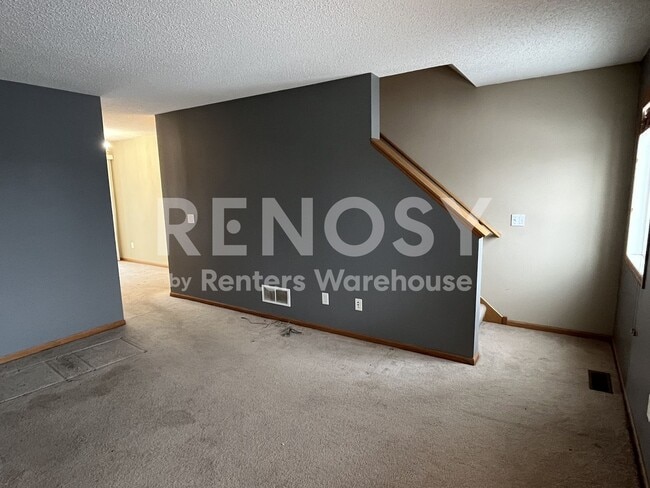 Photo - 16477 Timber Crest Dr SE
