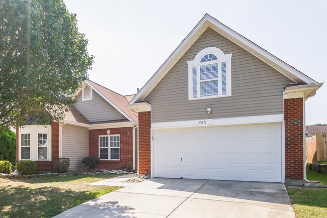 Photo - 5811 Briggs Dr