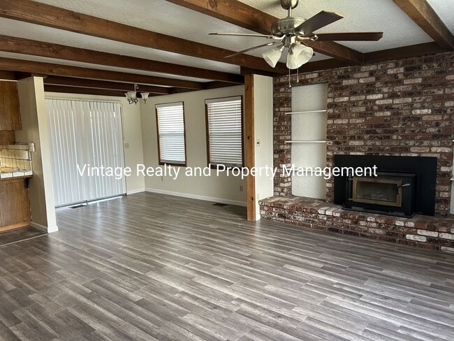 Photo - Back On The Rental Market Update 3 Bedroom Home With A Swimming Pool!!!