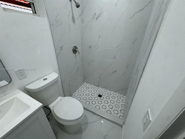 Photo - 3171 SW 26th St Unidad 3
