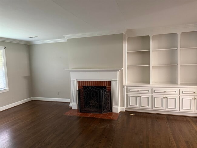 Photo - 701 Magnolia St