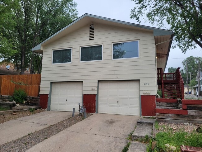 Building Photo - 209 N 28th St Unit 209 N 28th Street  A Rental
