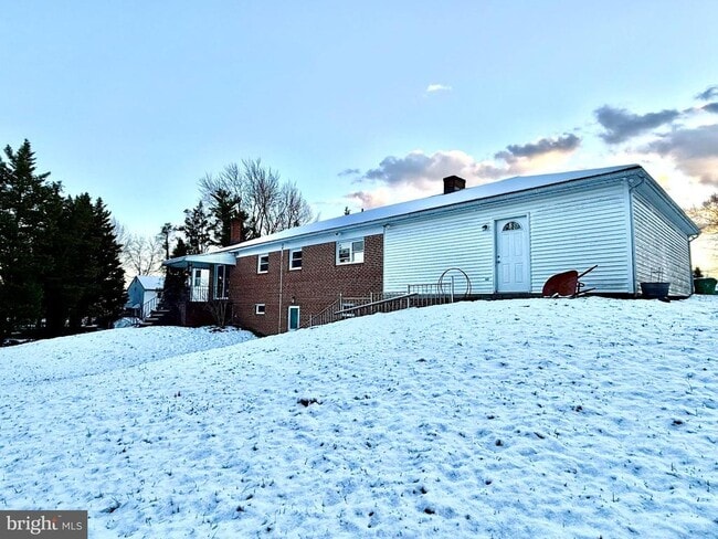 Photo - 5233 Kerger Rd