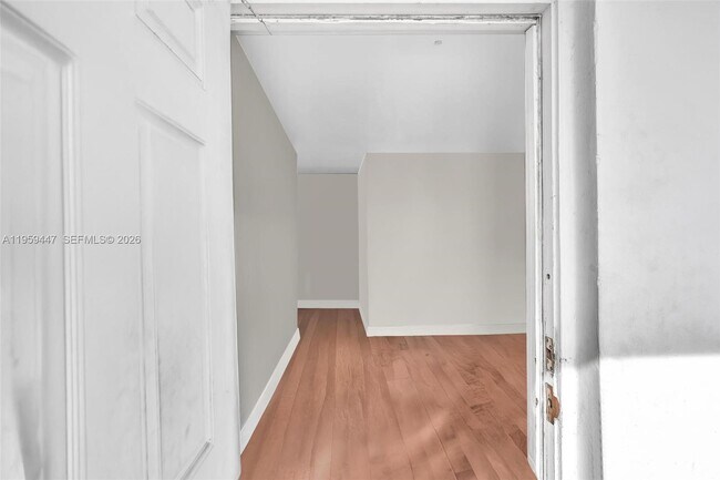 Photo - 1300 NW 43 Terrace