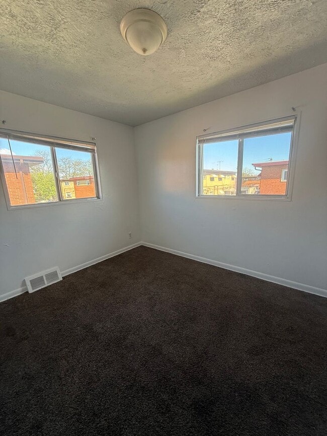 Photo - Maple Heights Townhomw