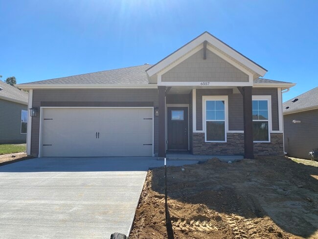 Photo - 6557 Valley Brook Trce