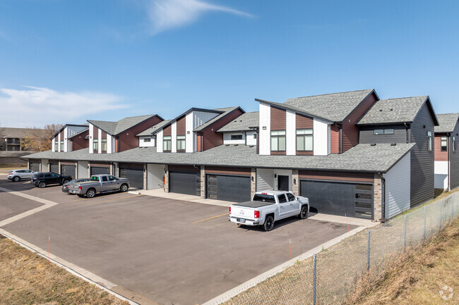 29 Flats - 29 Flats Townhomes