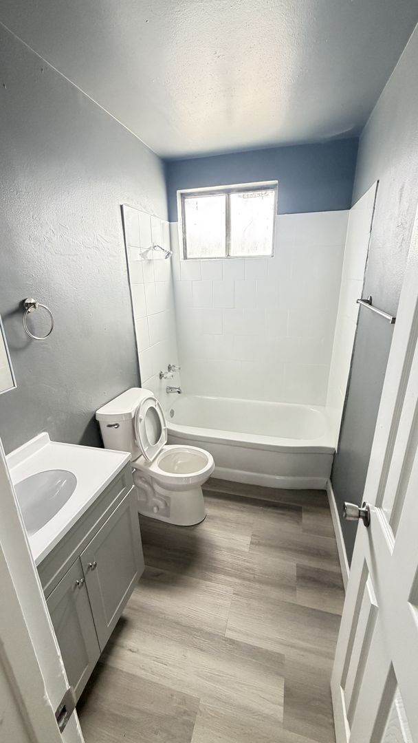 Photo - Amazing Triplex in Compton! Unit 602 N Sloan Ave. #B