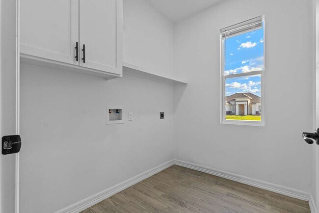 Photo - 113 Hope Dr