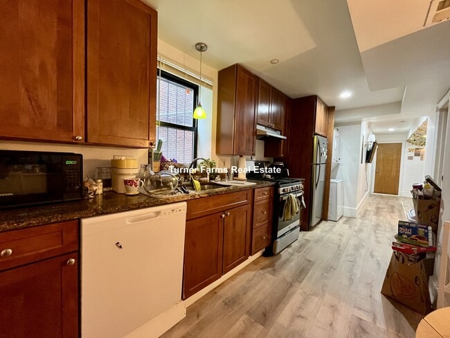 Building Photo - 64 Louis Prang St Unit 1