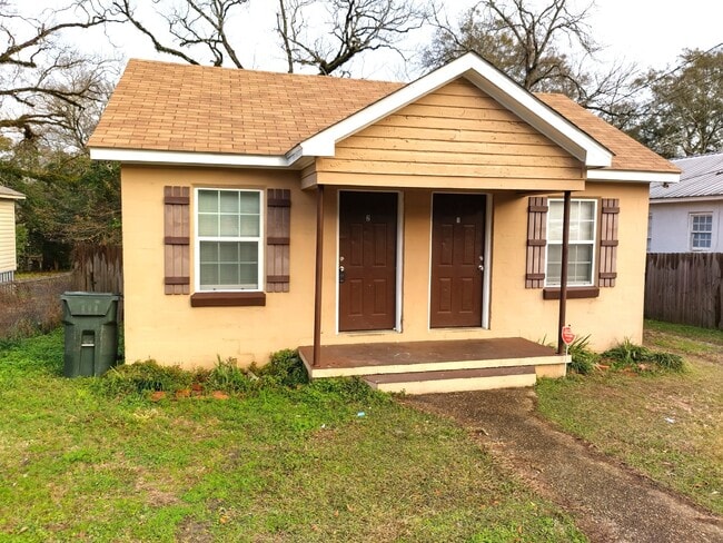 Building Photo - Cozy 1-bed, 1-bath apartment in Dothan, Al... Unit 2