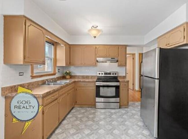 Photo - 9451 Maple Dr Unidad 1N