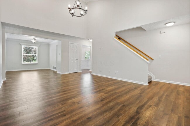 Photo - 5998 Blaverly Dr