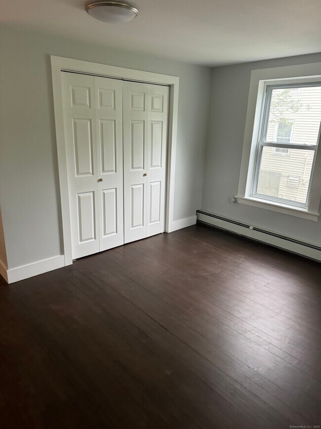 Photo - 94 W Main St