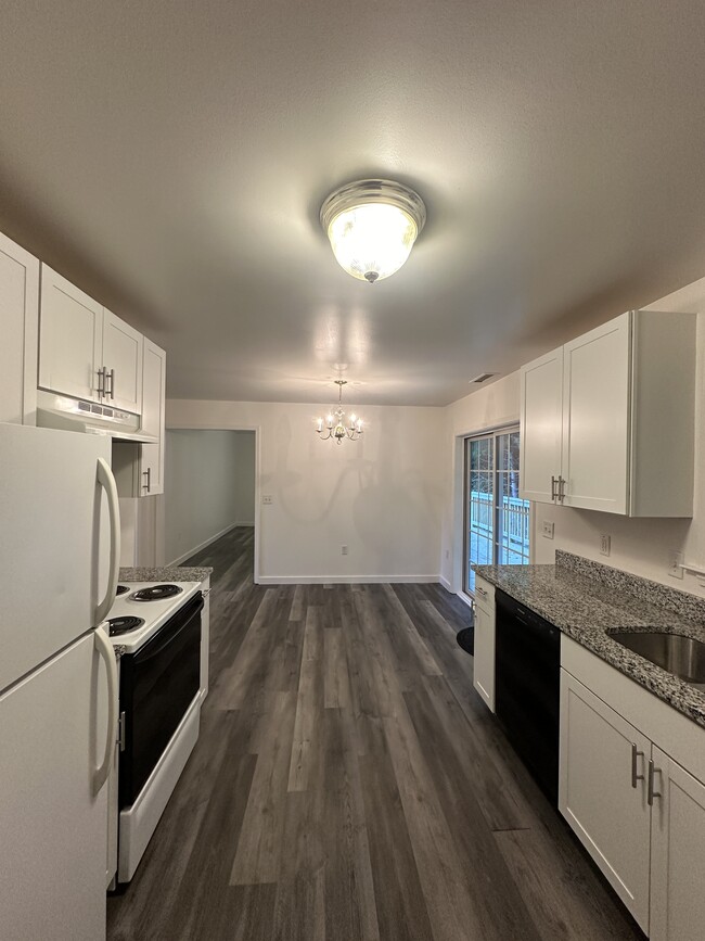 Kitchen - 296 Gap Creek Rd Unit F