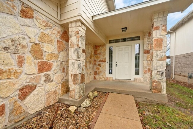 Photo - 2607 Theresa Blanchard Ln