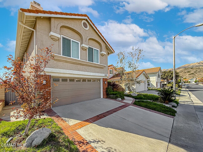 Photo - 12057 Falcon Crest Way