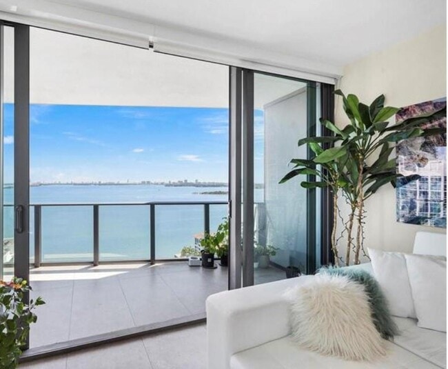 Photo - 460 NE 28th St Unit 2001