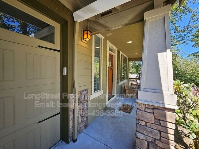 Photo - 11819 SW 60th Ave