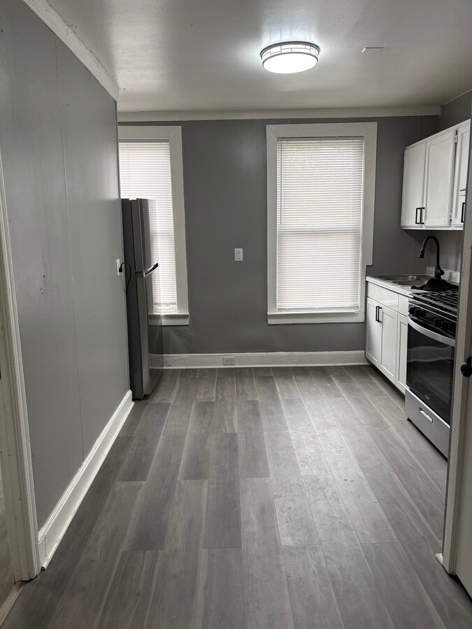 Photo - 623 W 28th St