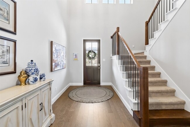 1812 Scotney Ct