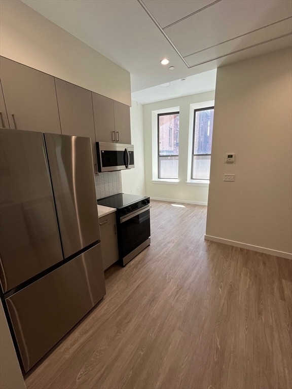Building Photo - 47 Winter St Unit 202