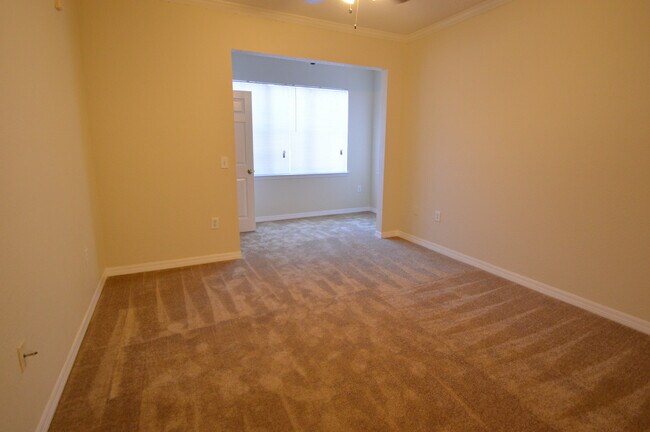 Photo - TAMPA: 2 bed/ 2bath condo on 2nd floor in ... Unit 426