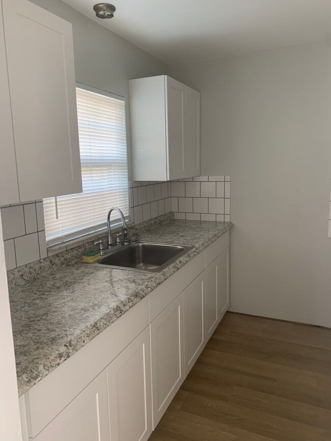 Photo - Vero Beach 2 Bedroom 1 Bath Unit 575-01