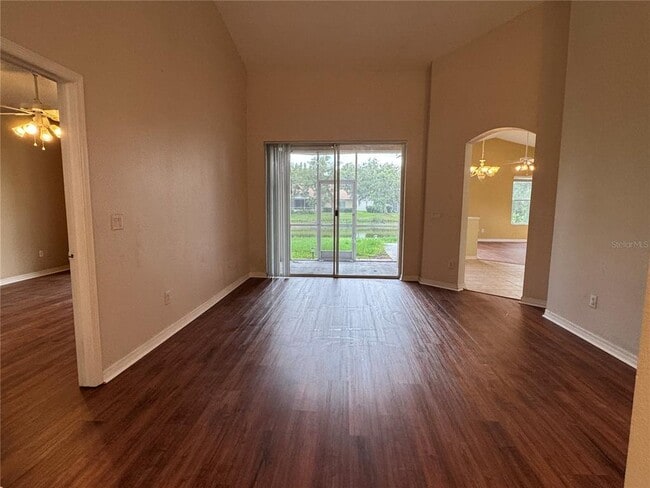 10207 Quails Landing Ave