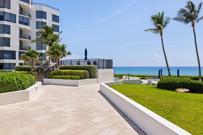 Photo - 2565 S Ocean Blvd Unidad 103N